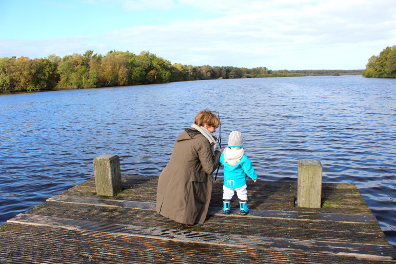 Jugendherberge-Thuelsfelder-Talsperre-mit-Kind